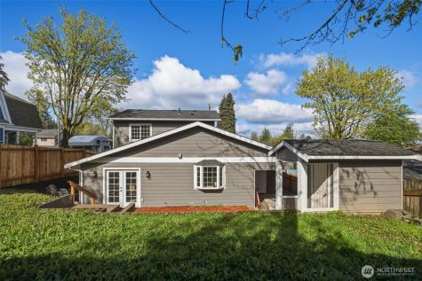 9812 59th Avenue S Seattle WA 98118