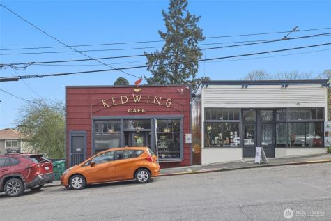 9812 59th Avenue S Seattle WA 98118