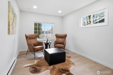 9812 59th Avenue S Seattle WA 98118
