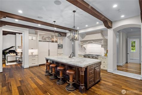 27126 SE Grand Ridge Drive Issaquah WA 98029