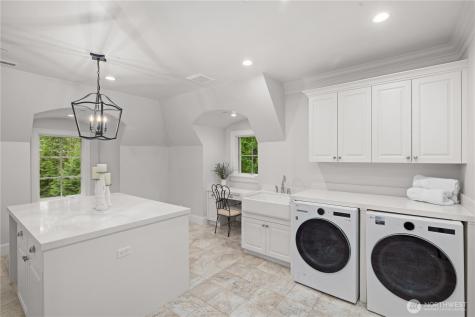 27126 SE Grand Ridge Drive Issaquah WA 98029
