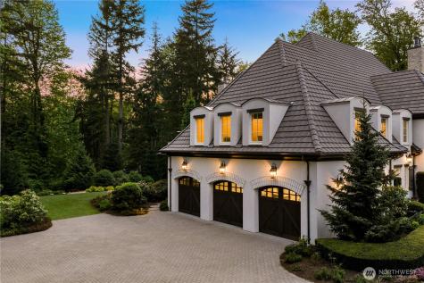 27126 SE Grand Ridge Drive Issaquah WA 98029