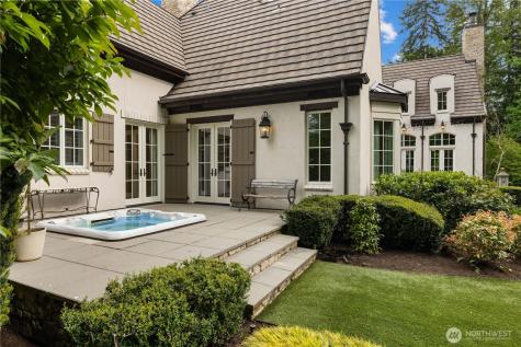 27126 SE Grand Ridge Drive Issaquah WA 98029