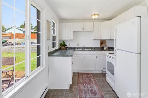 7306 S 115th Street Seattle WA 98178
