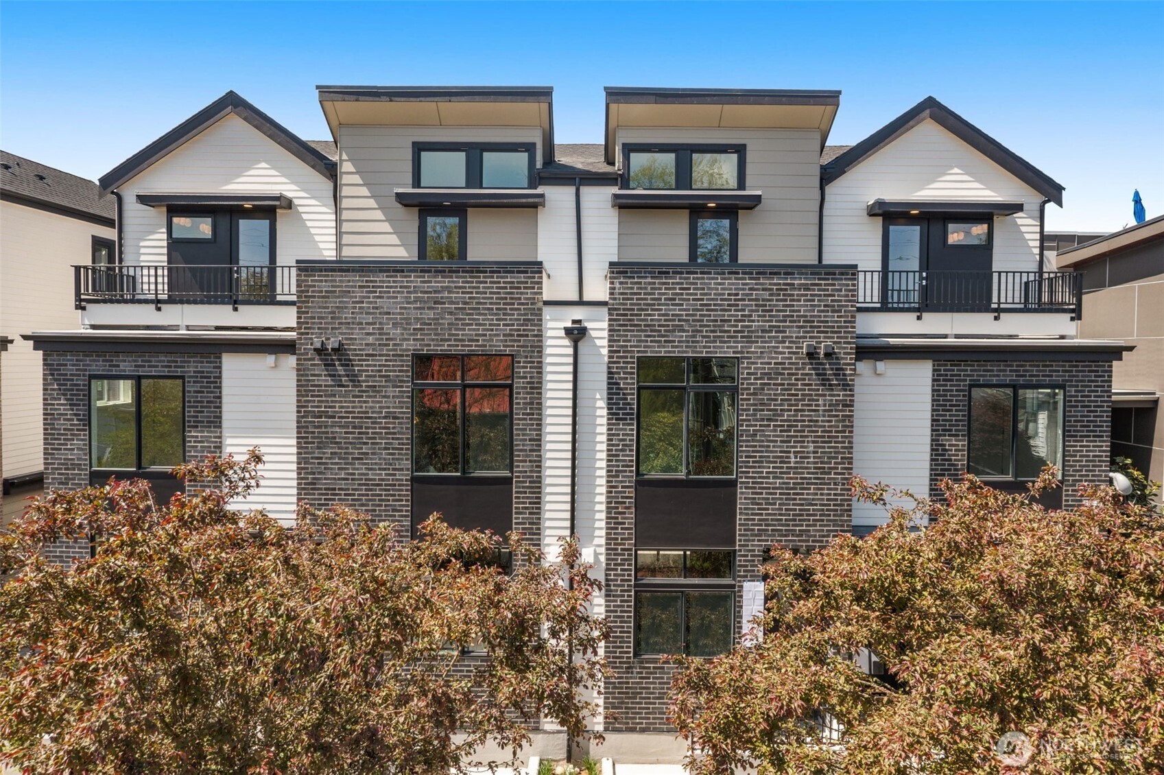 8341 12th Avenue NW Seattle WA 98117