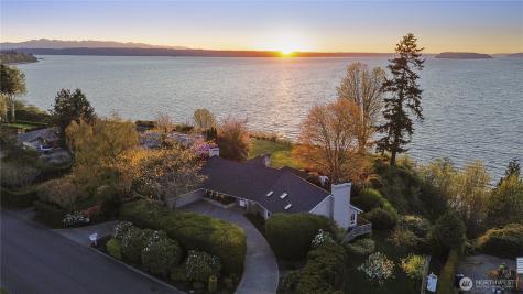 1040 N Park Drive Everett WA 98203