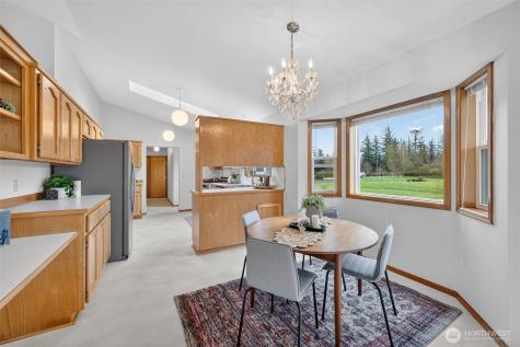 5581 Mission Road Bellingham WA 98226