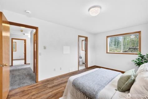 5581 Mission Road Bellingham WA 98226