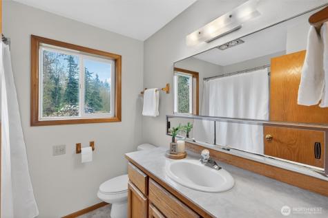 5581 Mission Road Bellingham WA 98226
