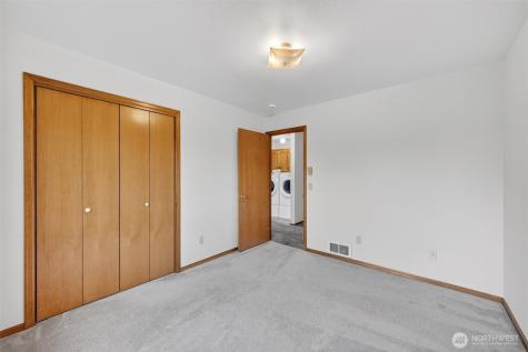 5581 Mission Road Bellingham WA 98226