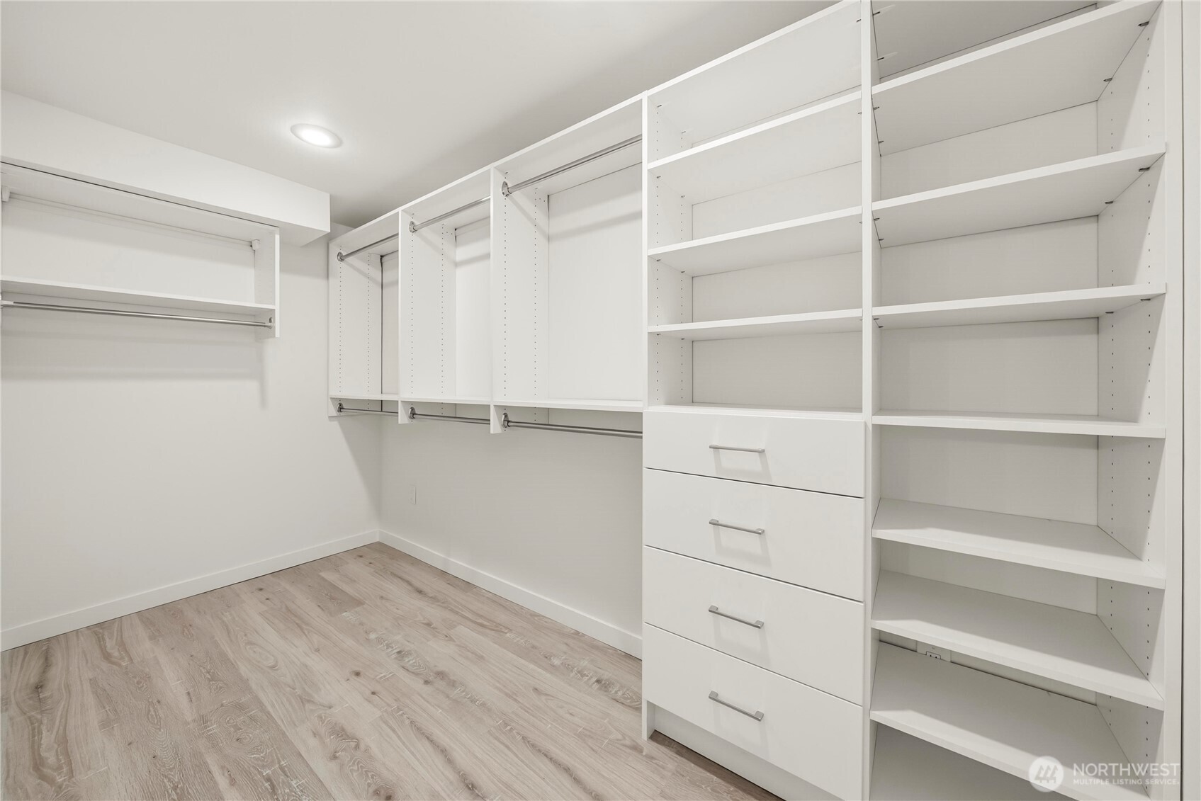 4905 Jenks Point Way E Lake Tapps WA 98391