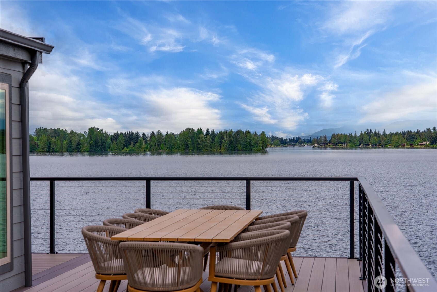 4905 Jenks Point Way E Lake Tapps WA 98391