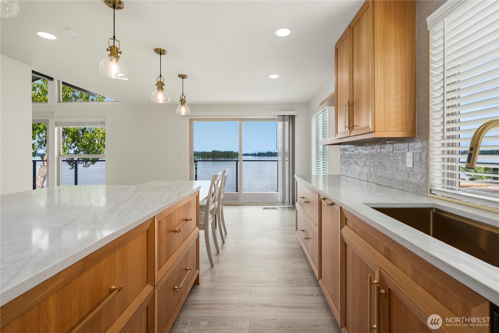 4905 Jenks Point Way E Lake Tapps WA 98391