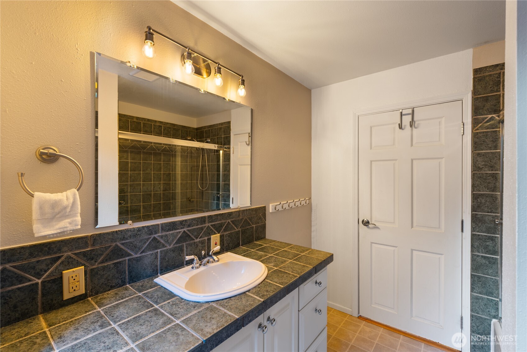 6599 Whistle Lake Terrace Anacortes WA 98221