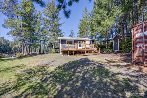 3 NE Wildberry Lake Drive Tahuya WA 98588