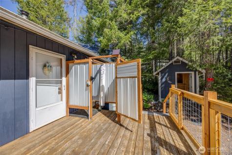 3 NE Wildberry Lake Drive Tahuya WA 98588