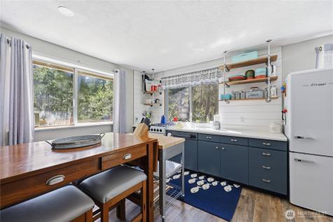 3 NE Wildberry Lake Drive Tahuya WA 98588