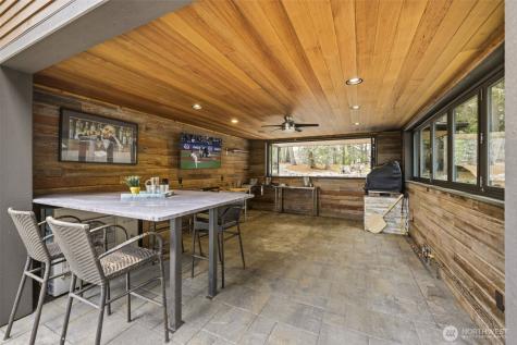 14612 Sherman Drive NW Gig Harbor WA 98332
