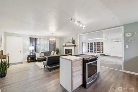 20911 W Richmond Road Bothell WA 98021