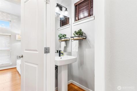2331 NE Park Drive Issaquah WA 98029