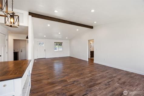 3063 Conarty Road Malaga WA 98828
