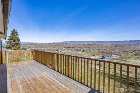 3063 Conarty Road Malaga WA 98828
