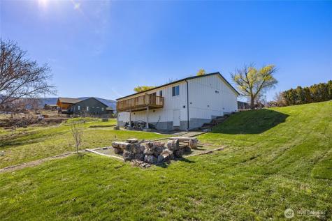 3063 Conarty Road Malaga WA 98828