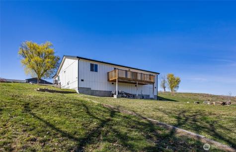 3063 Conarty Road Malaga WA 98828