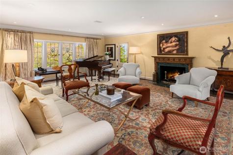 300 Maiden Lane E Seattle WA 98112