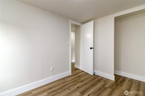 8915 226th Graham WA 98338