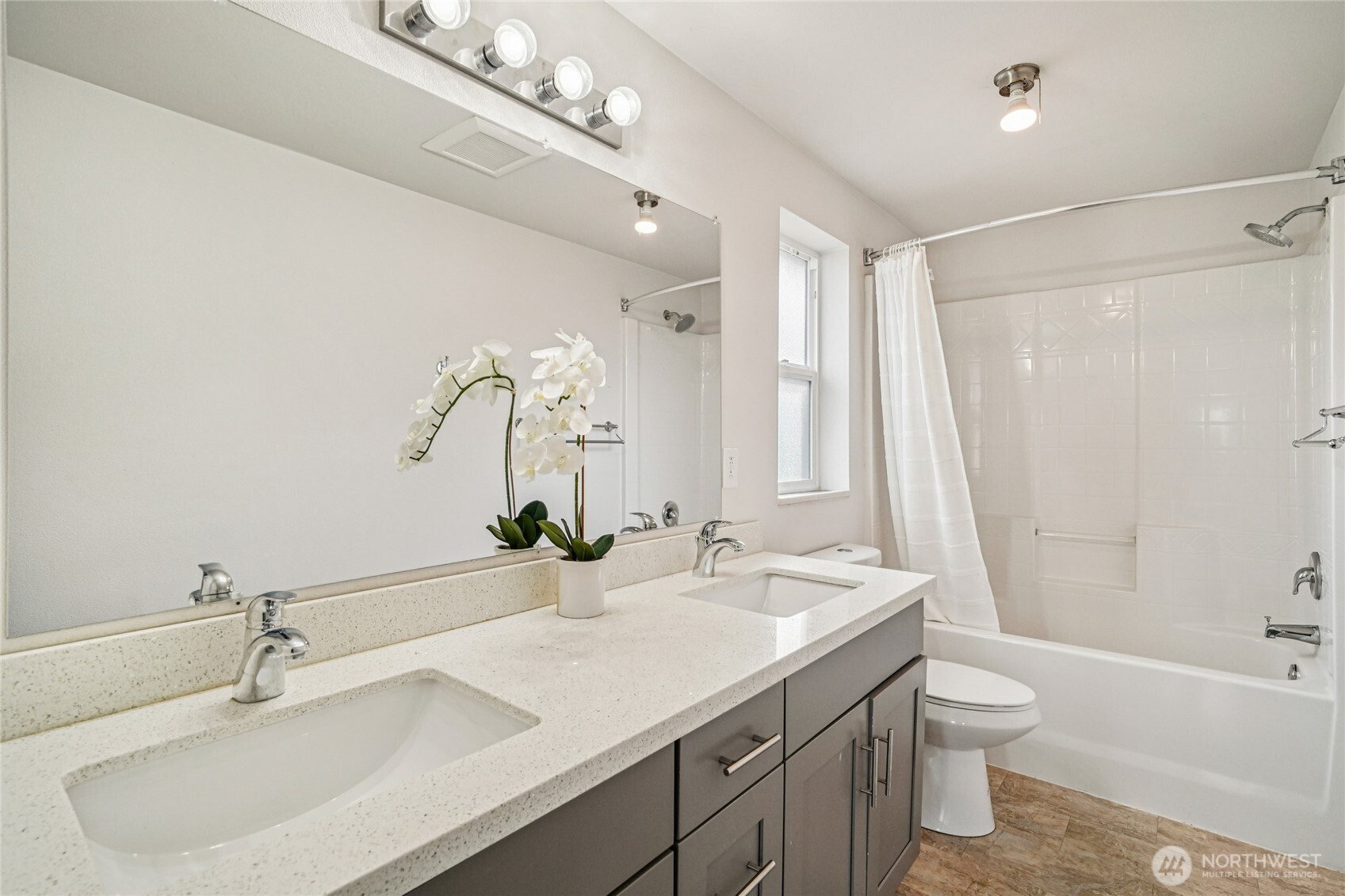 11839 79th Avenue S Seattle WA 98178