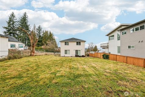 11839 79th Avenue S Seattle WA 98178