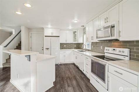 11839 79th Avenue S Seattle WA 98178