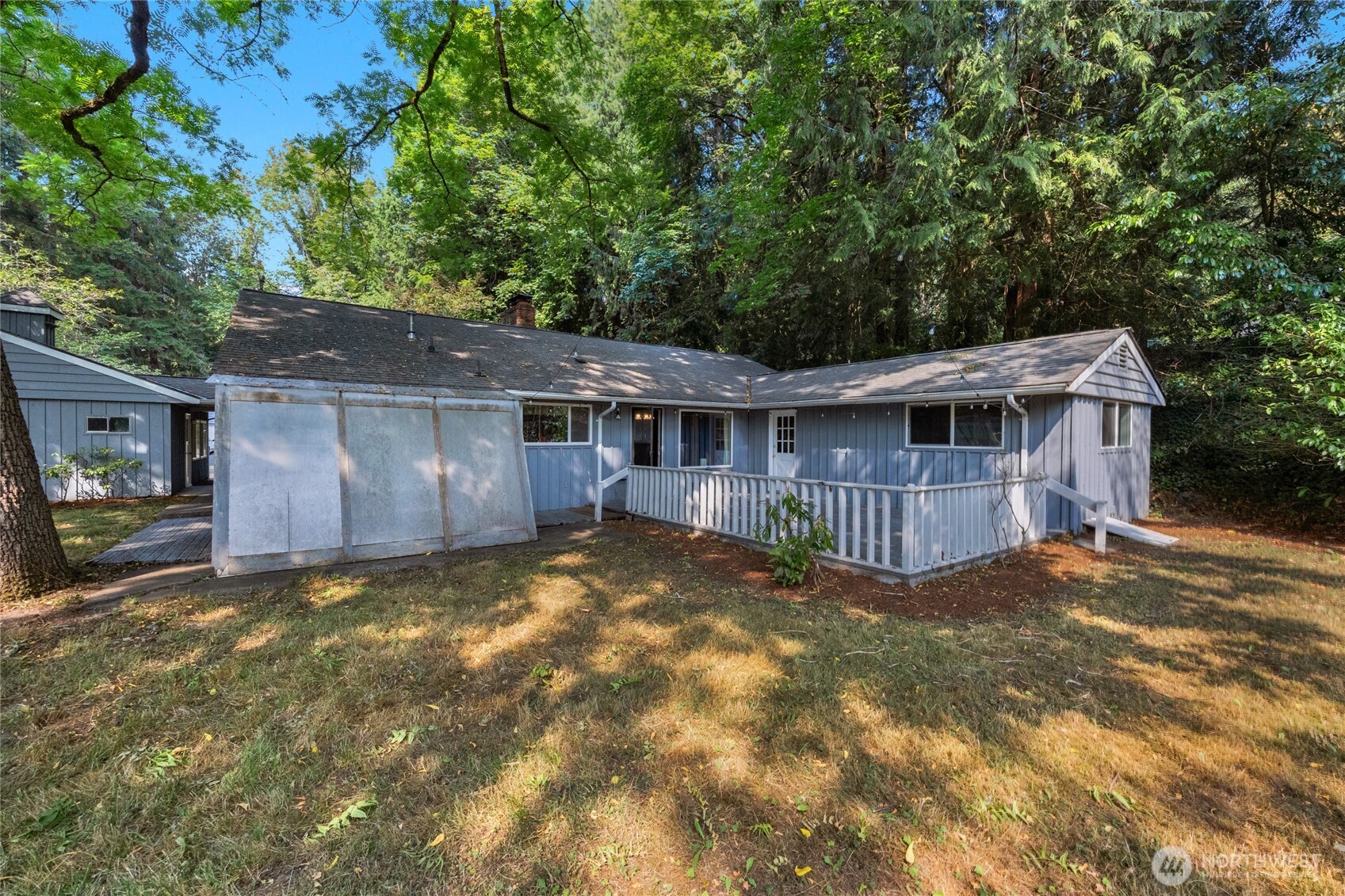 19331 37th Avenue NE Lake Forest Park WA 98155