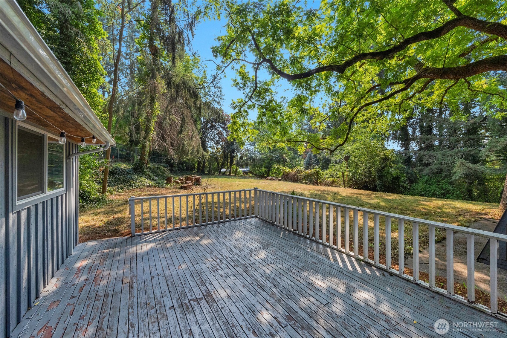 19331 37th Avenue NE Lake Forest Park WA 98155