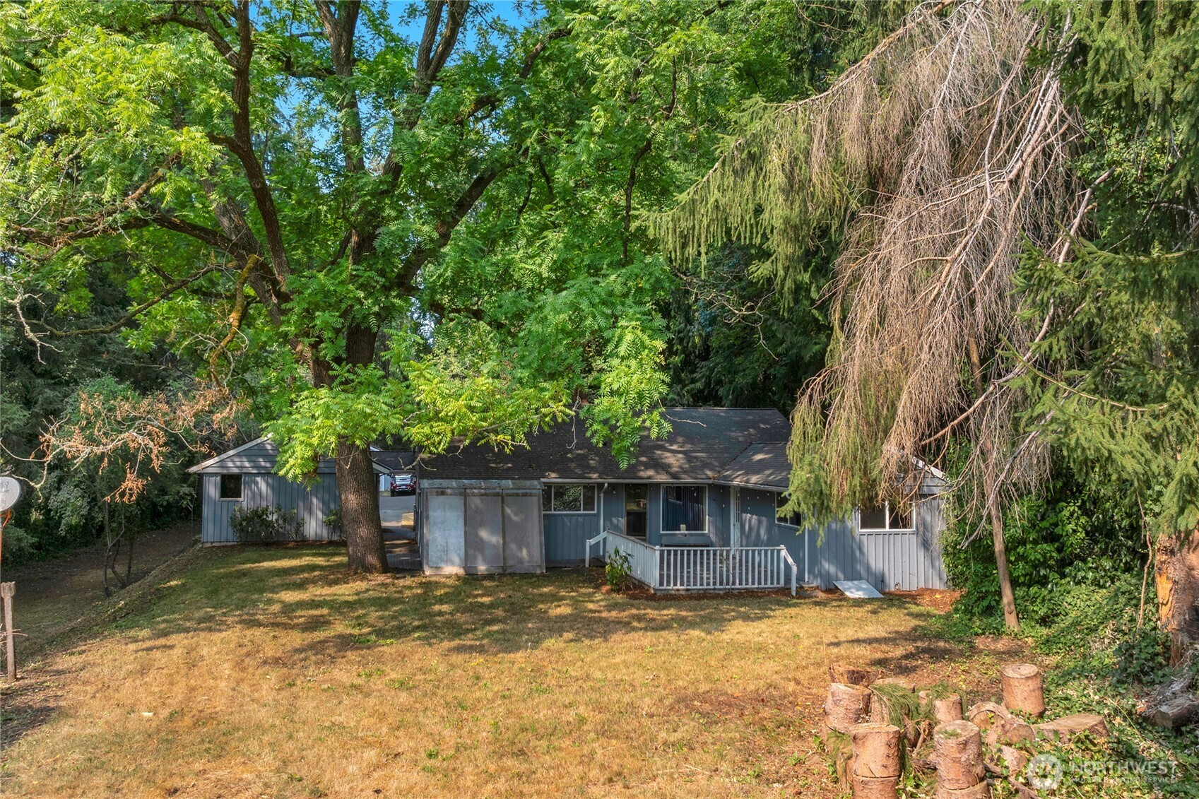 19331 37th Avenue NE Lake Forest Park WA 98155