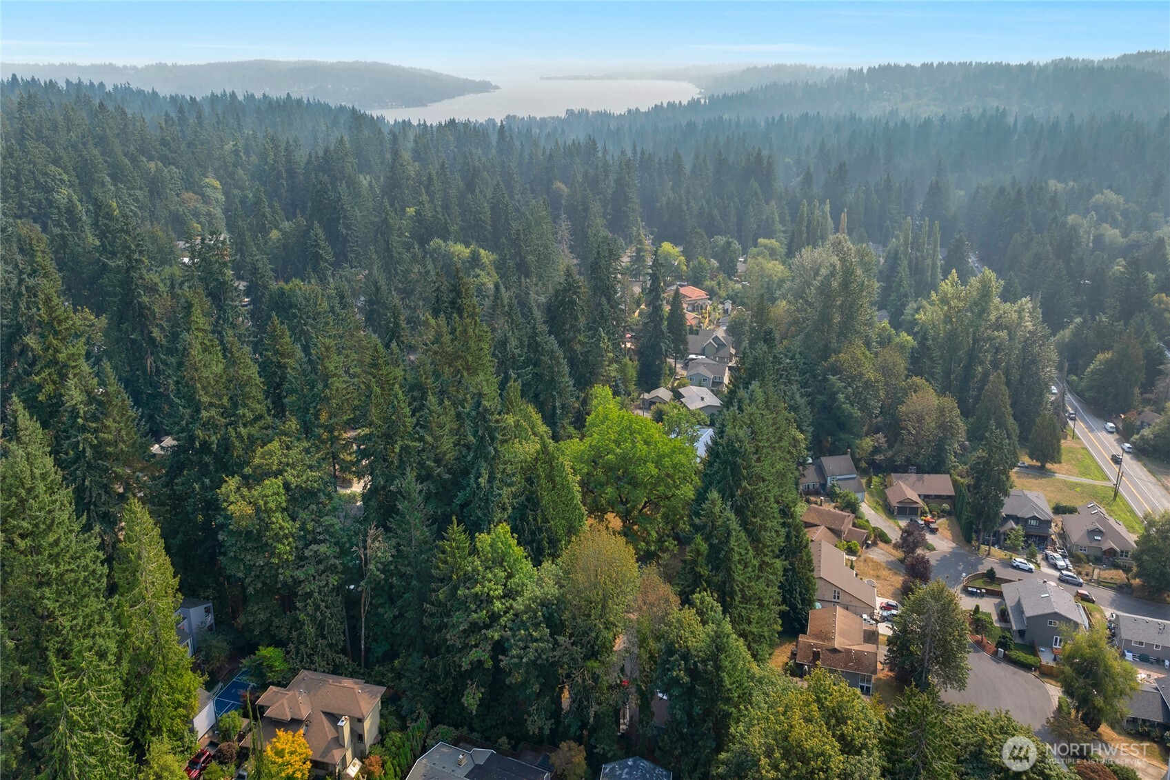 19331 37th Avenue NE Lake Forest Park WA 98155