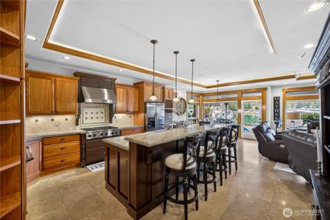 866 Kalispell Drive La Conner WA 98257