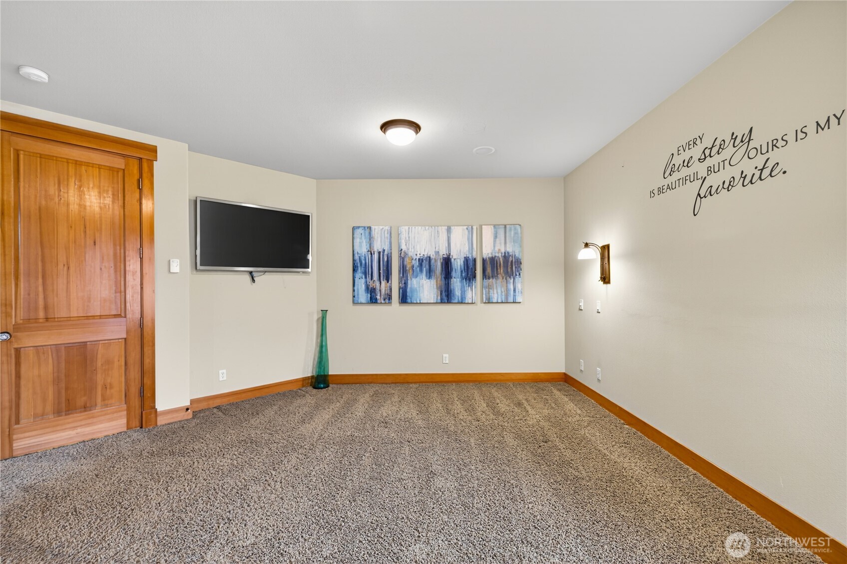 866 Kalispell Drive La Conner WA 98257