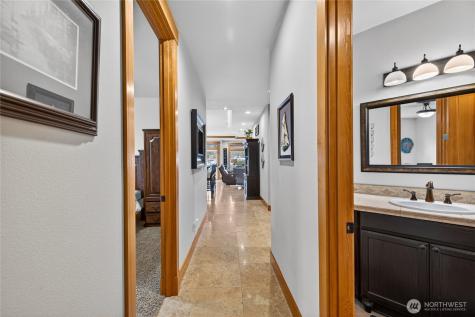 866 Kalispell Drive La Conner WA 98257