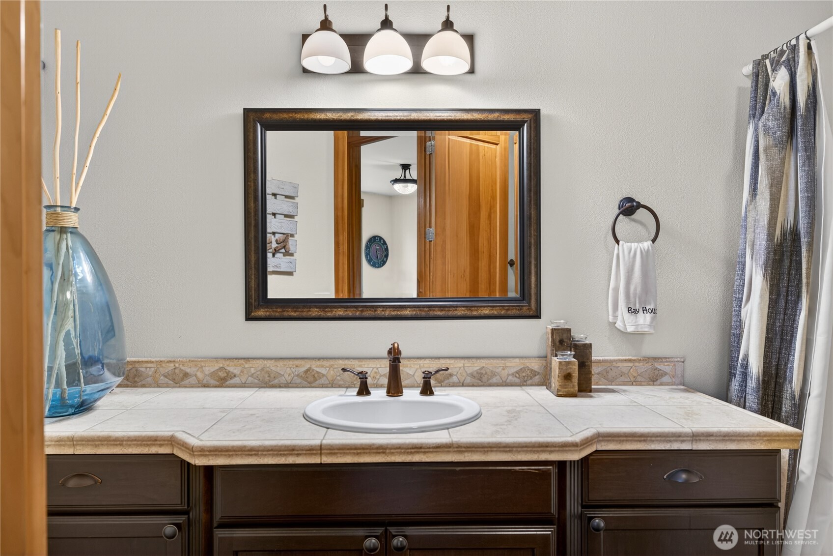 866 Kalispell Drive La Conner WA 98257