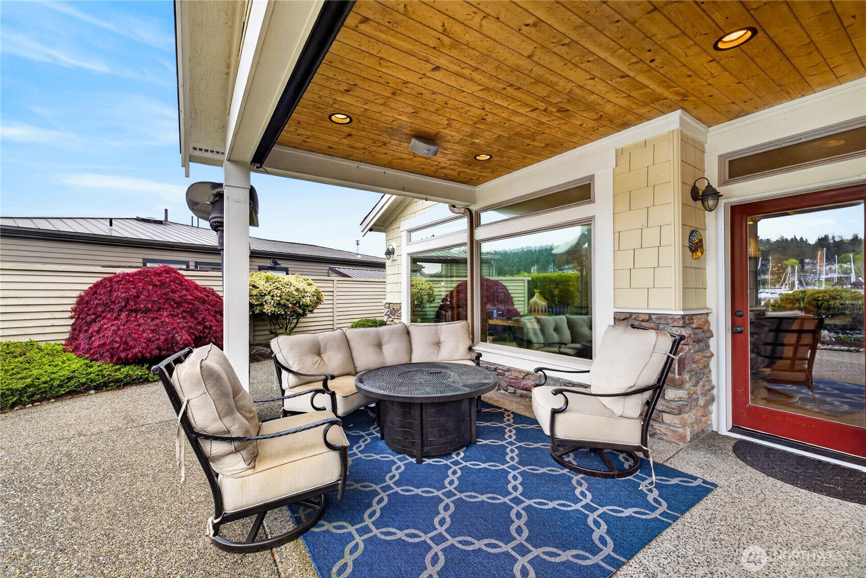 866 Kalispell Drive La Conner WA 98257