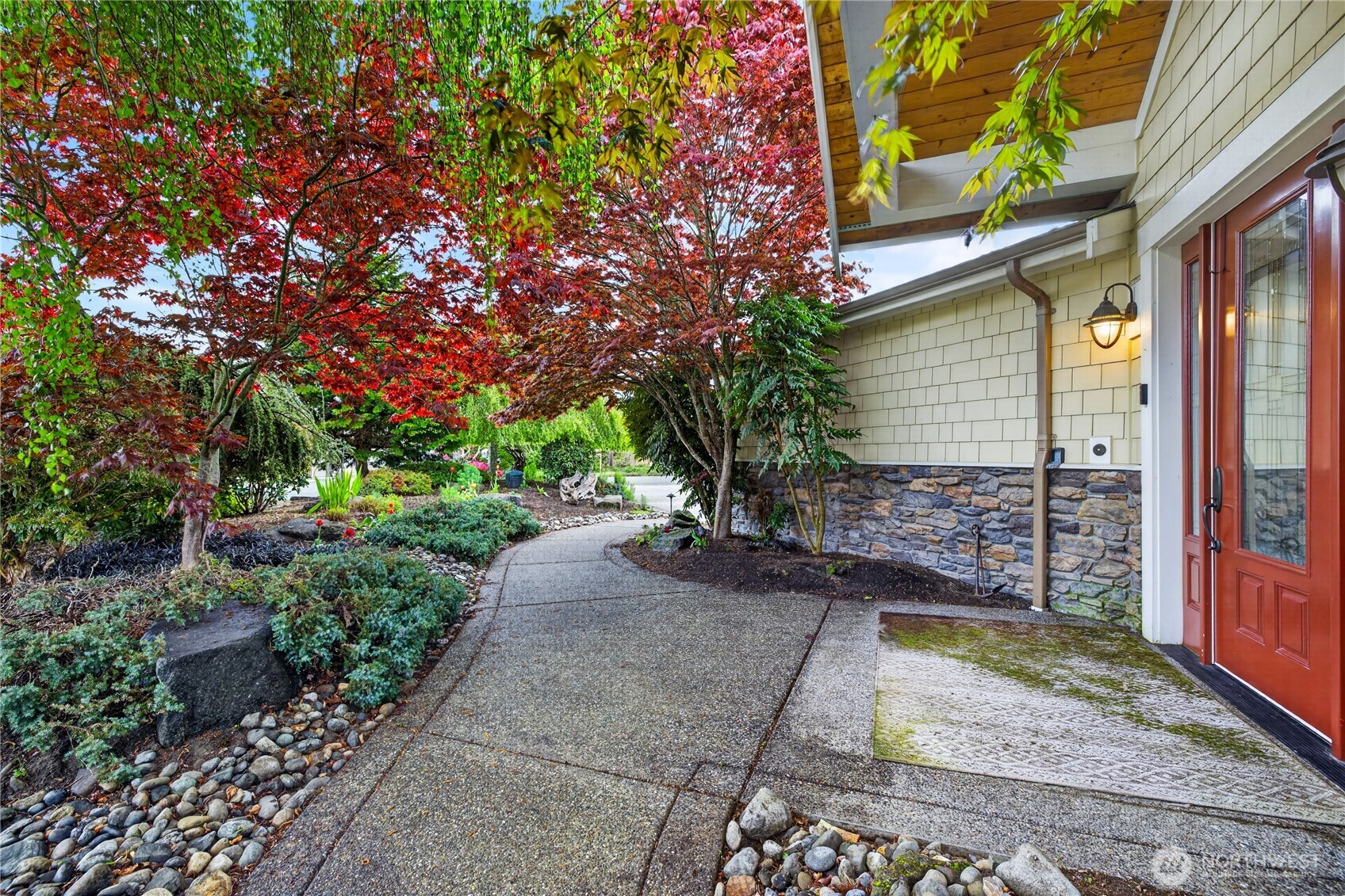 866 Kalispell Drive La Conner WA 98257
