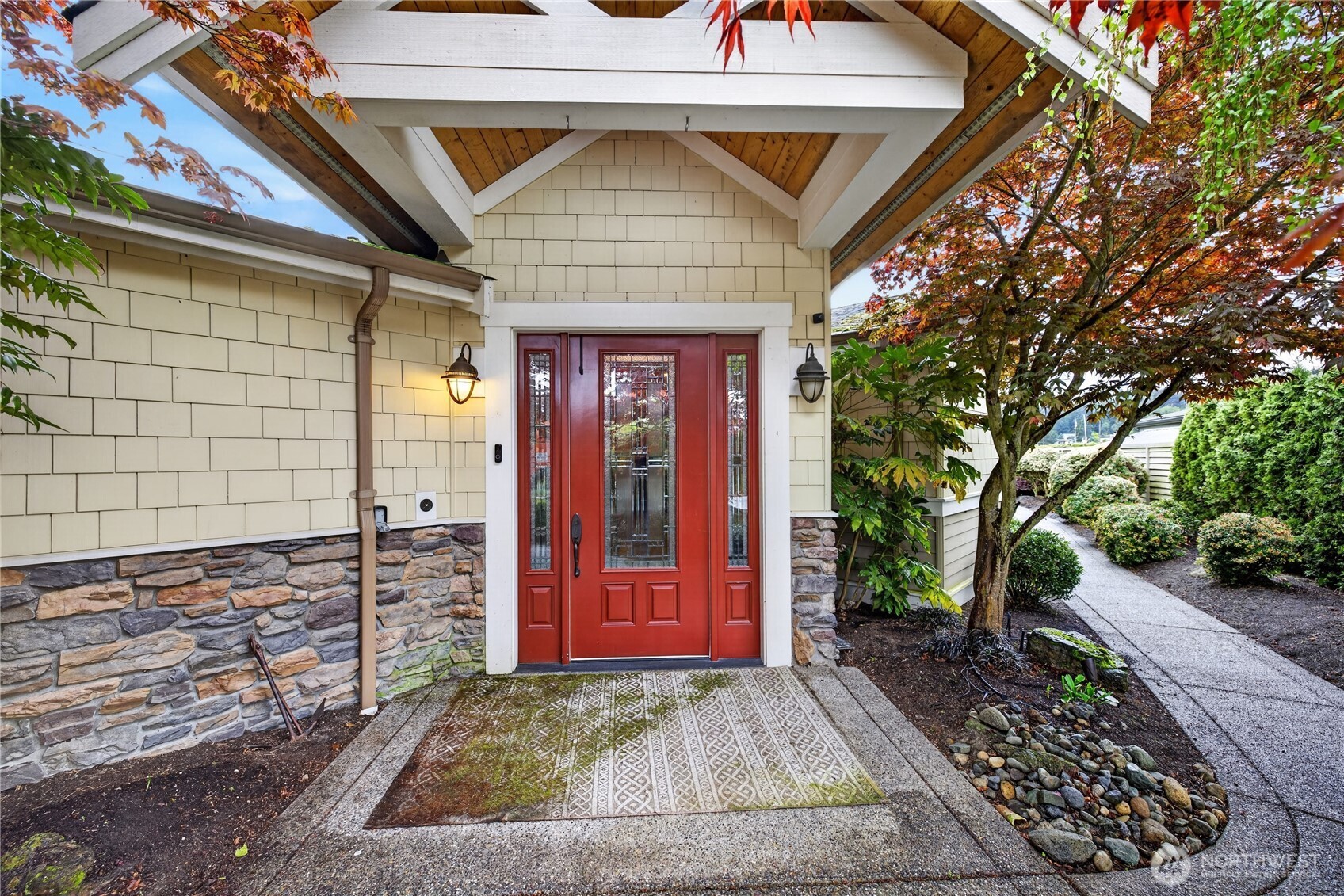 866 Kalispell Drive La Conner WA 98257