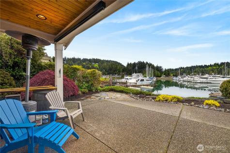 866 Kalispell Drive La Conner WA 98257