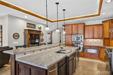 866 Kalispell Drive La Conner WA 98257