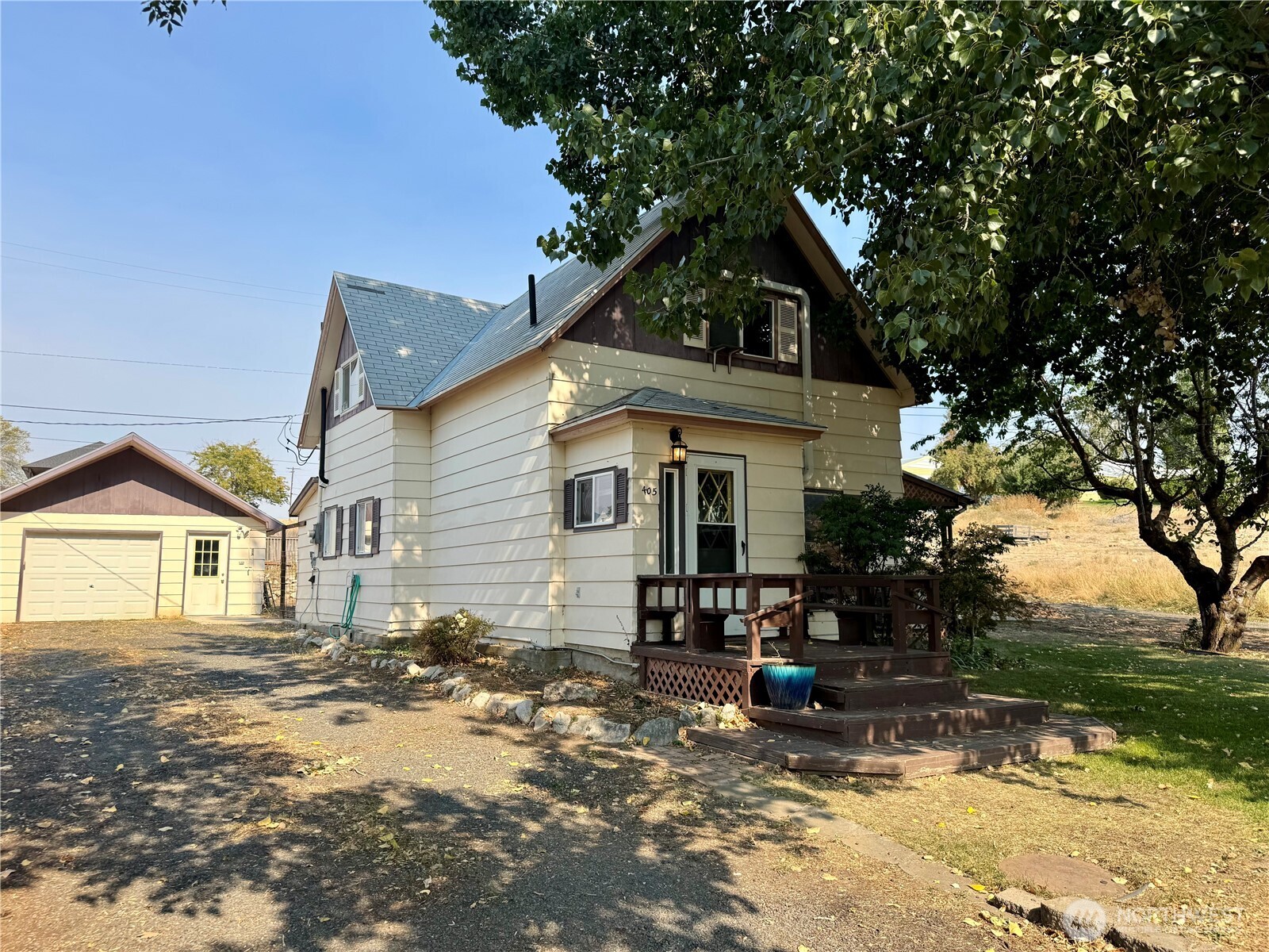 405 NW Dellah Avenue Wilbur WA 99185
