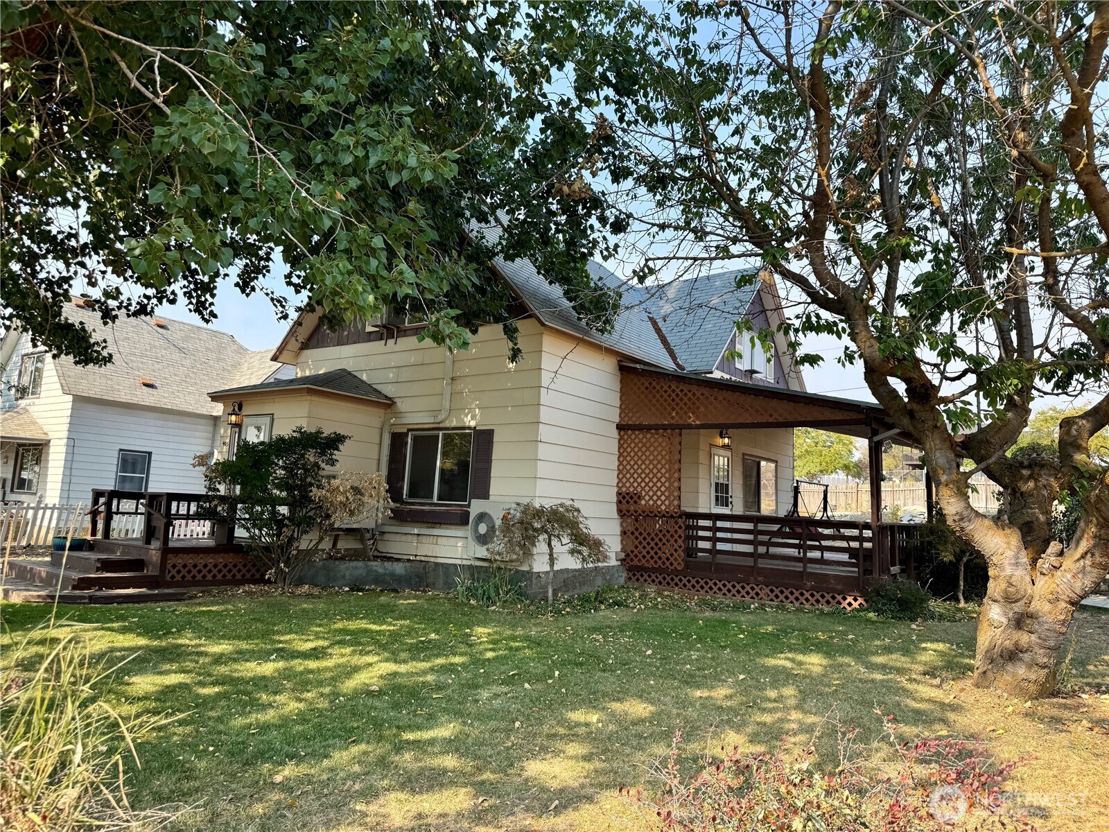 405 NW Dellah Avenue Wilbur WA 99185