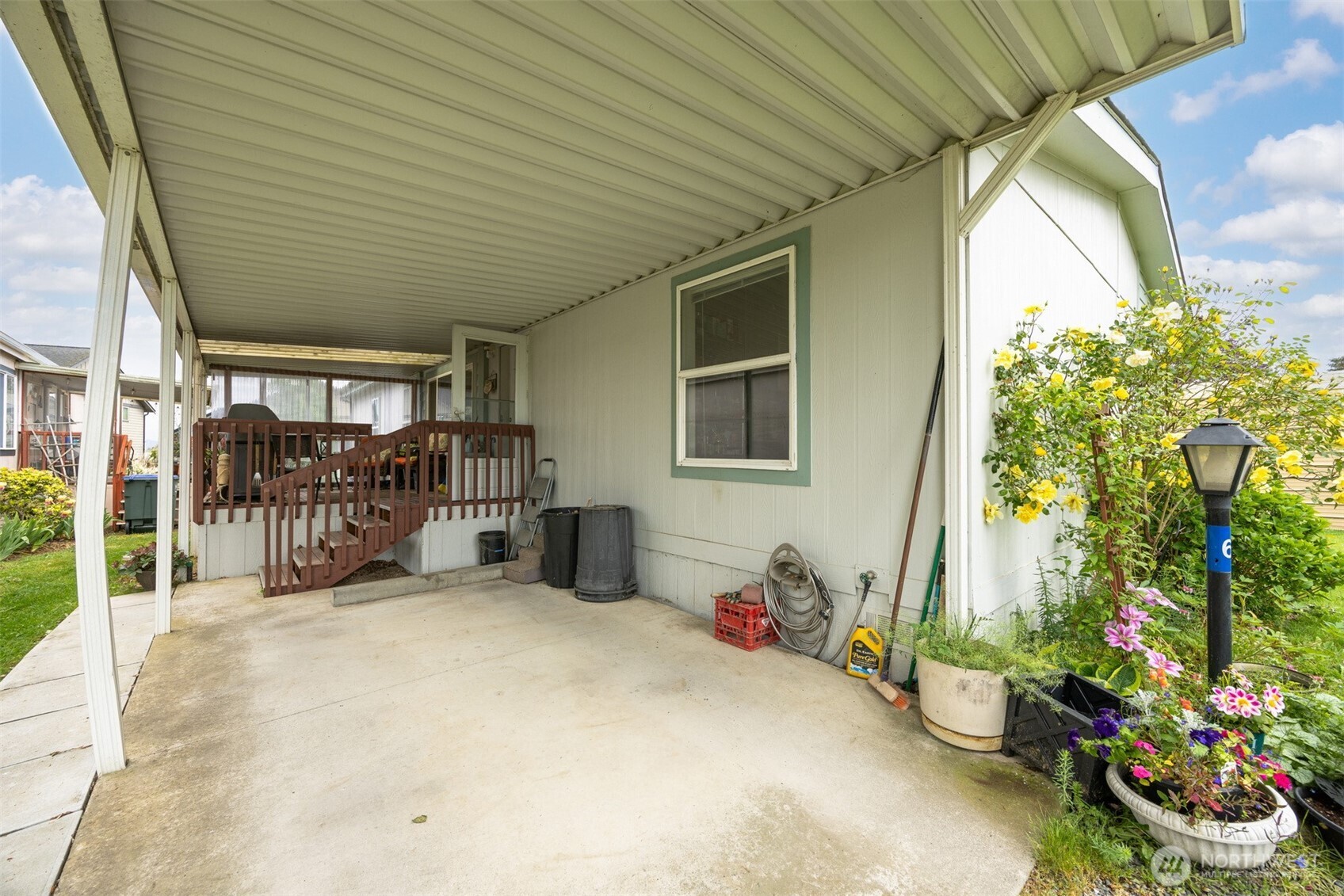 380 E Pole Road Lynden WA 98264