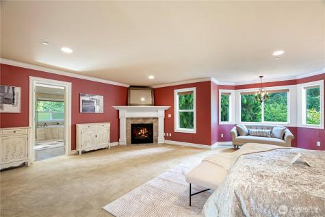 15025 SE 43rd Street Bellevue WA 98006